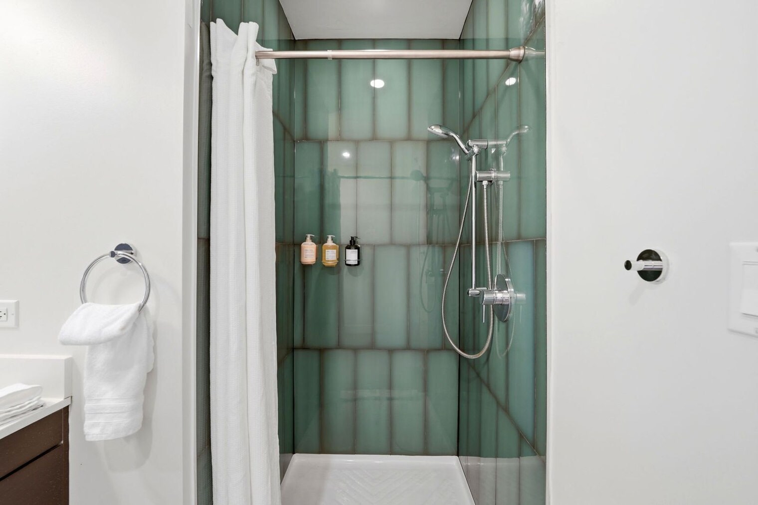 Building Photo - 417 S Dearborn St