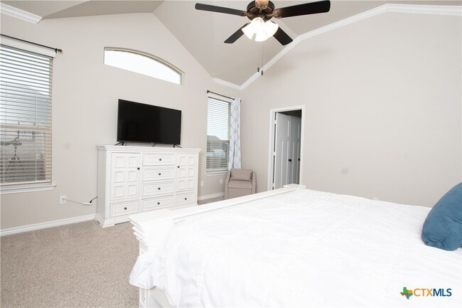 Building Photo - 1756 Meadow Crest