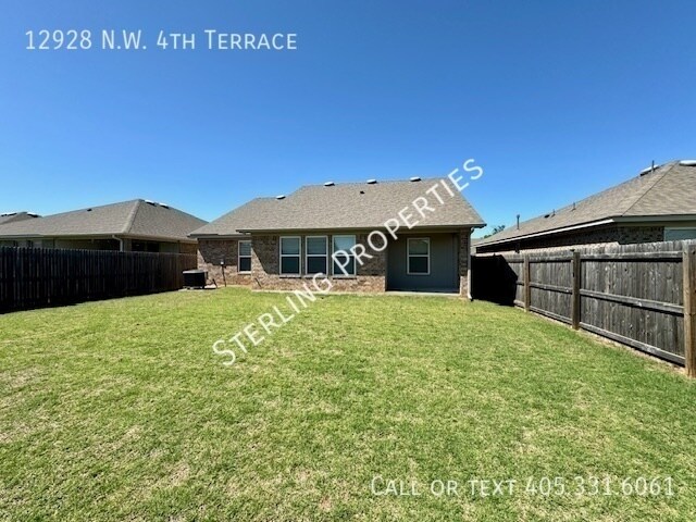 Building Photo - 12928 NW 4th Terrace