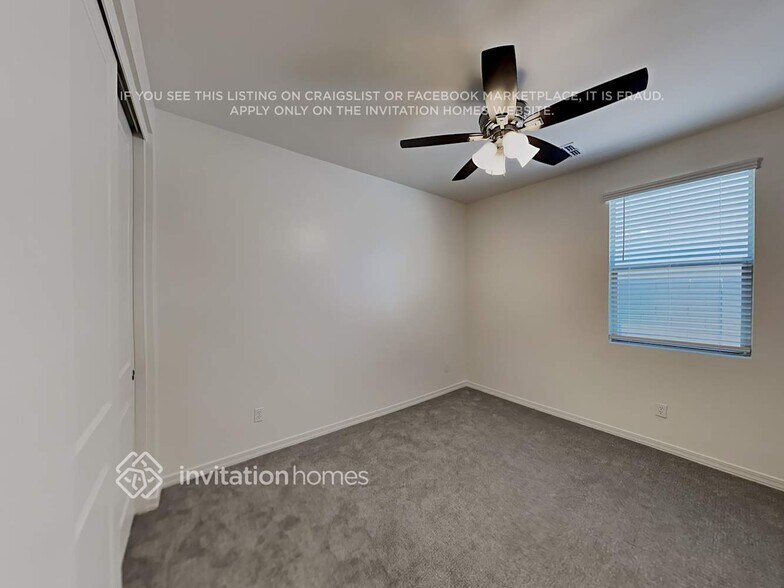 Building Photo - 35823 W Santa Monica Ave