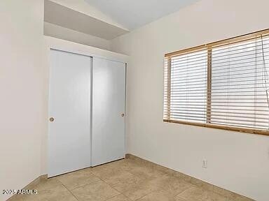 Building Photo - 1750 W Union Hills Dr