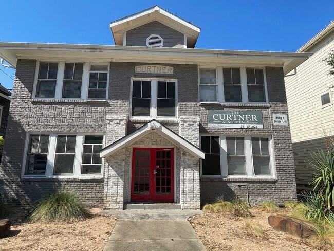 Building Photo - 510 Sul Ross St