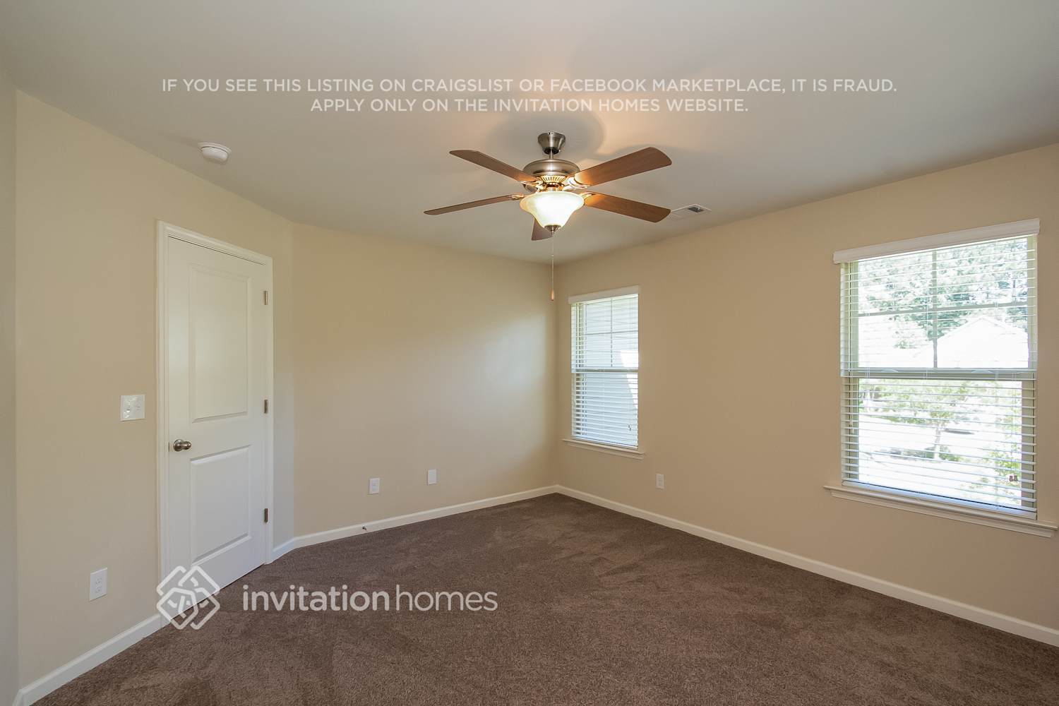 Building Photo - 3479 Village Park Ln SW