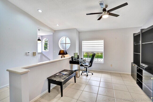 Building Photo - 7669 Springwater Pl