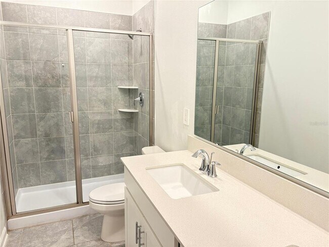 Building Photo - 121 Aces High Ln