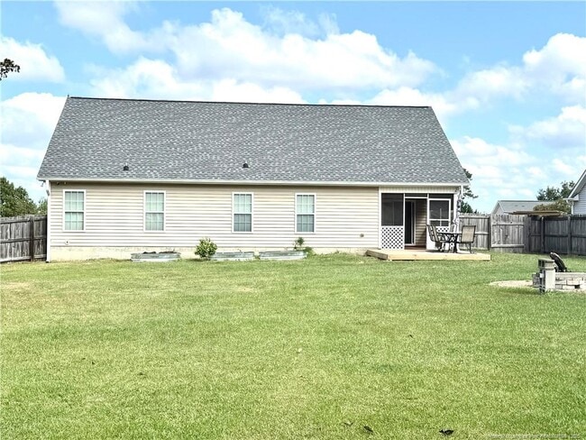 Building Photo - 260 Strike Eagle Dr
