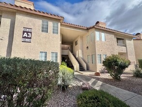 Building Photo - BRIGHT 2-BEDROOM CONDO IN CENTRAL LAS VEGAS