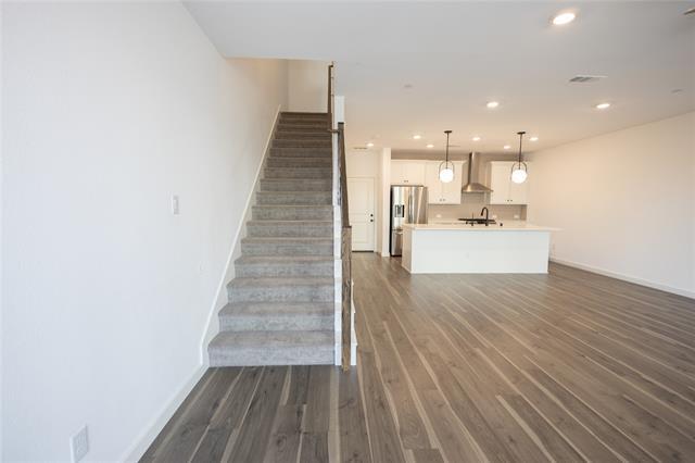 Building Photo - 871 Cavitt Ct