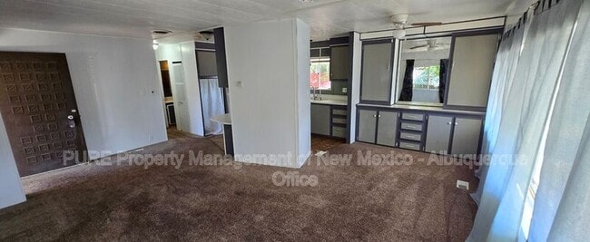 Building Photo - 207 Buena Vista Ct SE