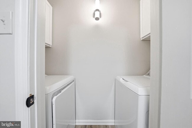 Building Photo - 405B Mulberry Cove