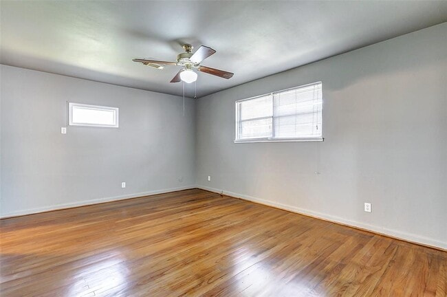 Building Photo - 6763 Glen Rock Dr