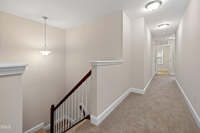 Building Photo - 227 Mayfield Dr