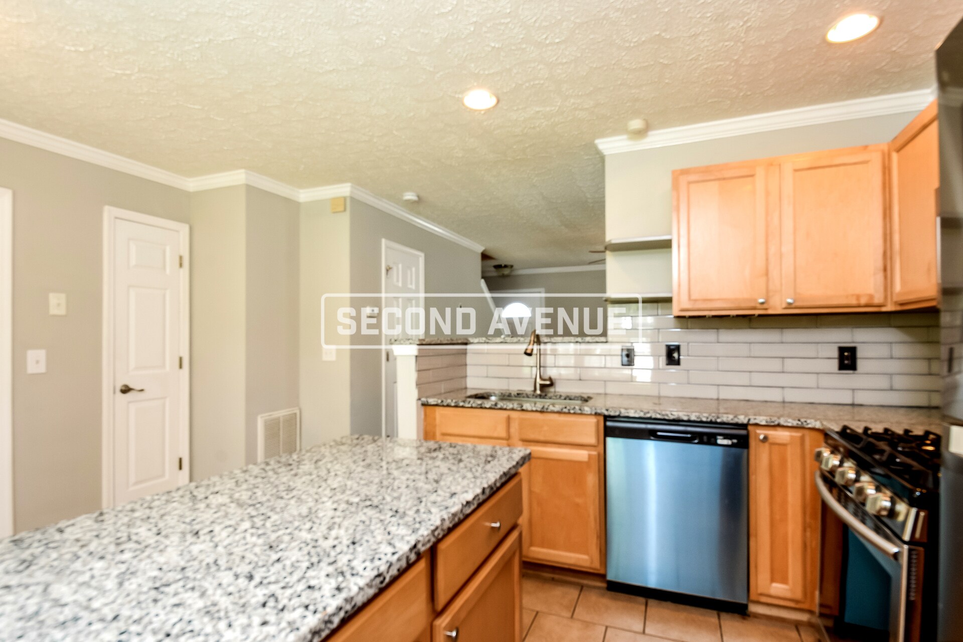 Building Photo - 208 Ilex Dr