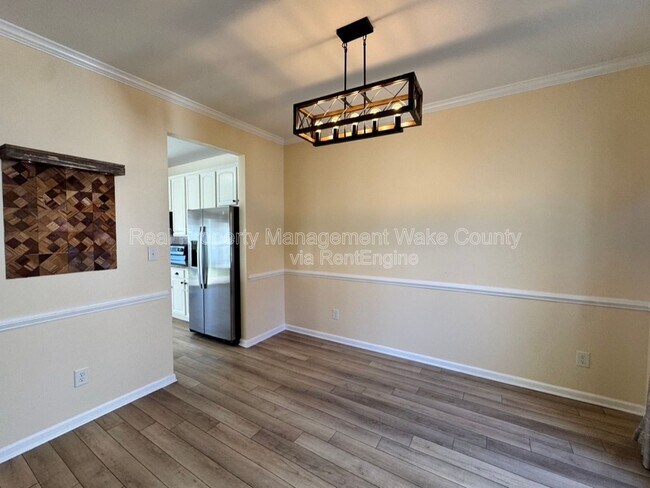 Building Photo - 338 Luke Meadow Ln