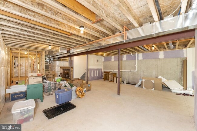 Building Photo - 148 Woodwinds Dr