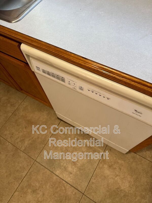 Building Photo - 11508 E 51 St S