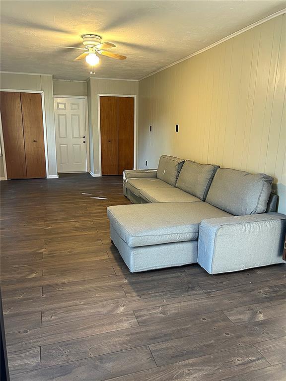 Building Photo - 3101 N Canal Dr