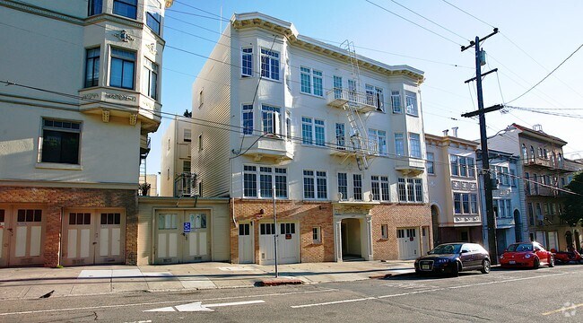 Building Photo - 1231 Grove St