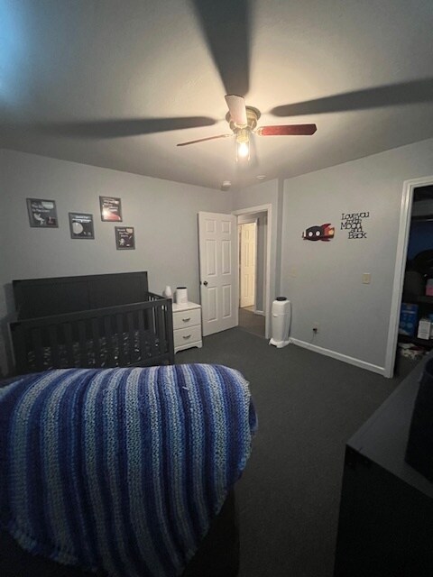 Building Photo - 20 Holbrook Ct