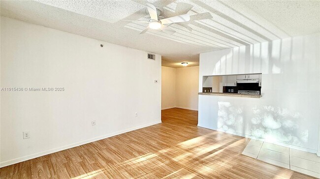 Building Photo - 1739 Village Blvd