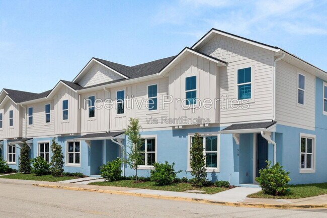 Building Photo - 558 S Grandview Ave