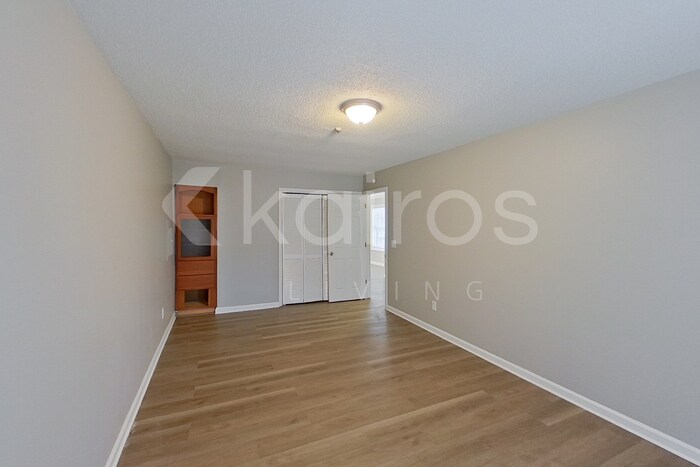 Building Photo - 3448 Lehigh Way