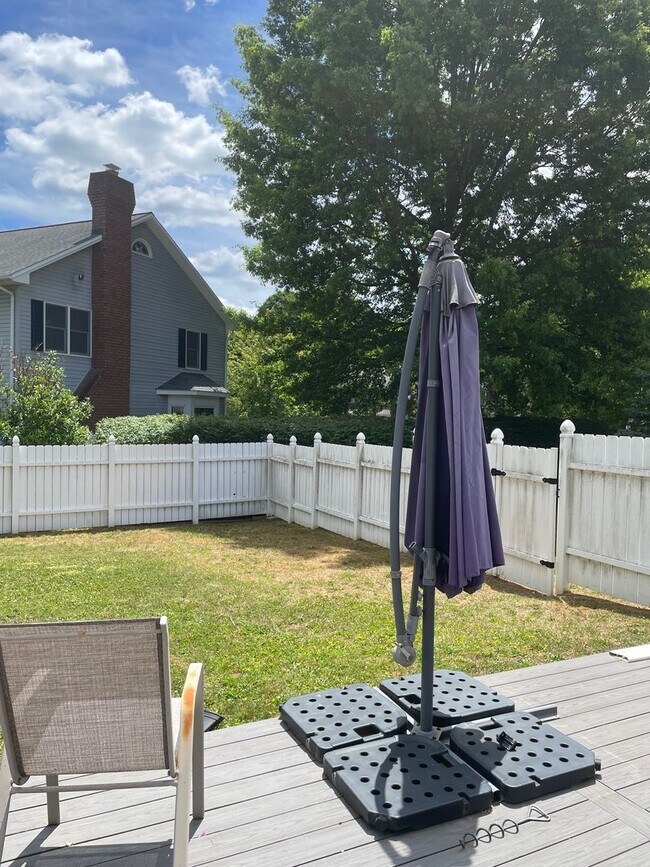 Building Photo - 4 Bedroom 3.5 bath Home for Rent in Hershey PA