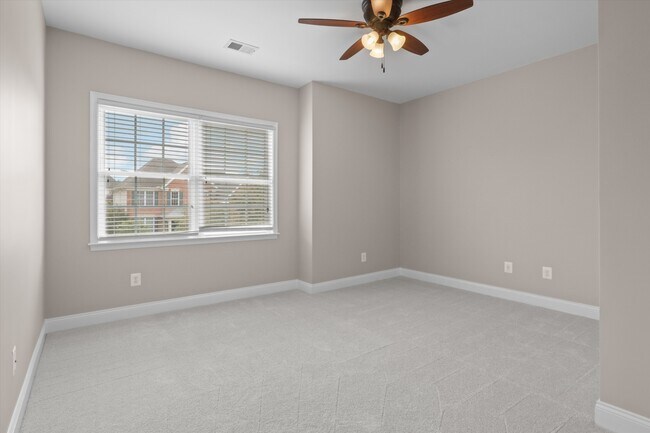 Building Photo - 15224 Grigsby Pl