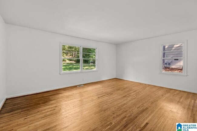 Building Photo - 9805 Red Mill Rd