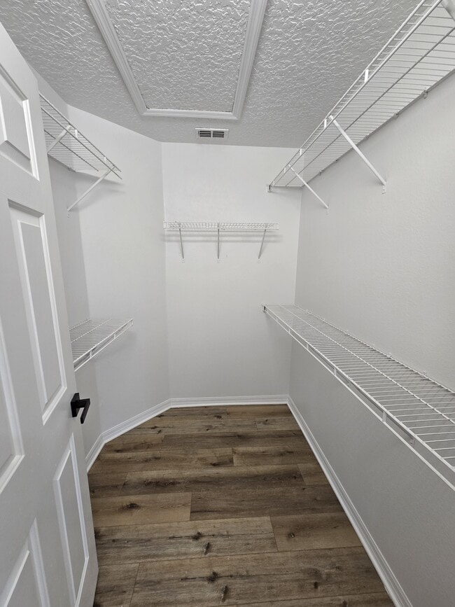 Building Photo - 3521 Sanctuary Dr