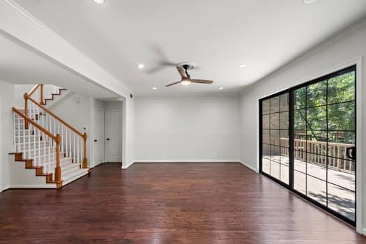 Building Photo - 201 Vanderpool Ln
