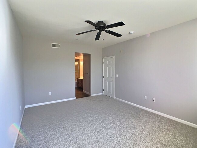 Building Photo - Spectacular Views of Silicon Valley from This Beautiful Communications Hill Condo