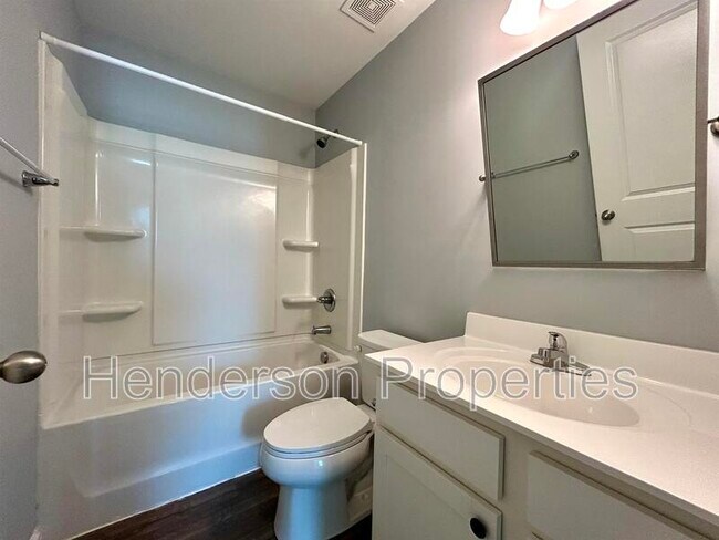 Building Photo - 5309 Merwyn Ave