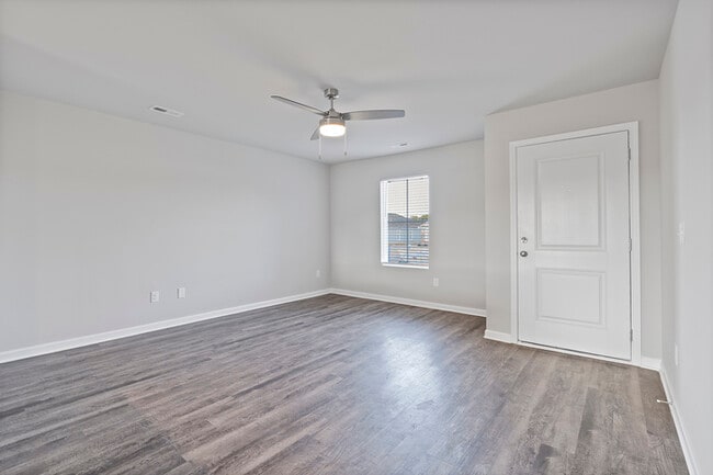 Building Photo - NEW CONSTRUCTION in SW Decatur!