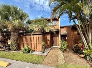Building Photo - 4192 SW 87th Terrace