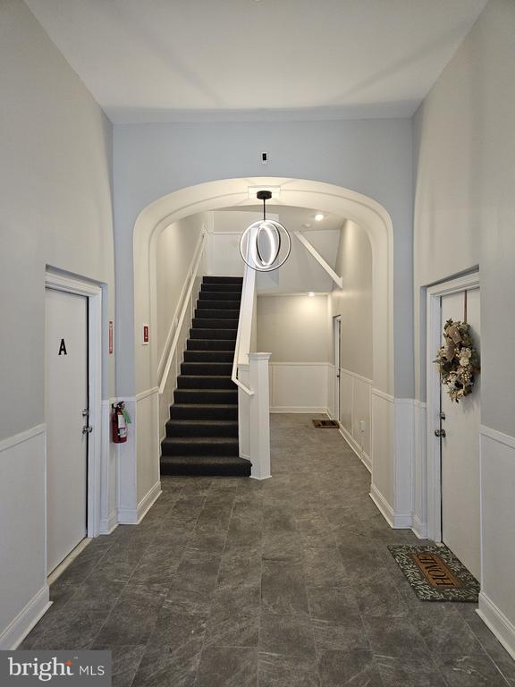 Building Photo - 59 High St