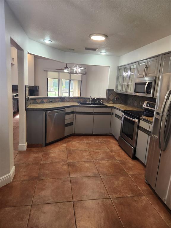 Building Photo - 7316 Della Dr