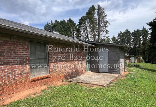 Building Photo - 2335-2337 Rosedale Road