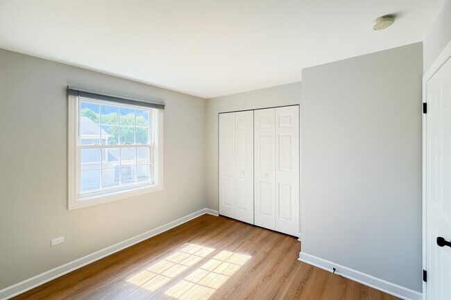 Building Photo - 1206 Spur Ct