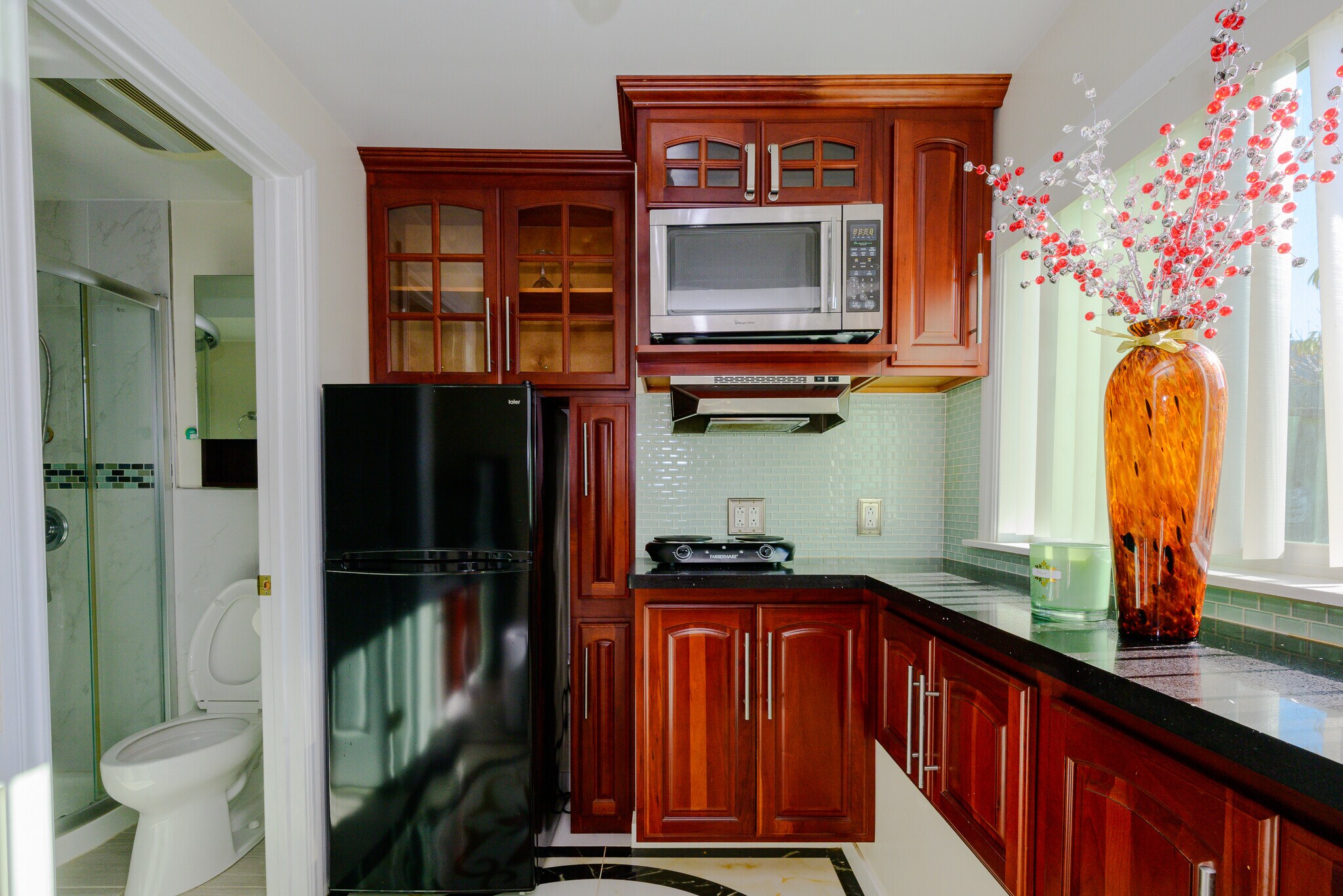 Building Photo - 2733 Ortega St