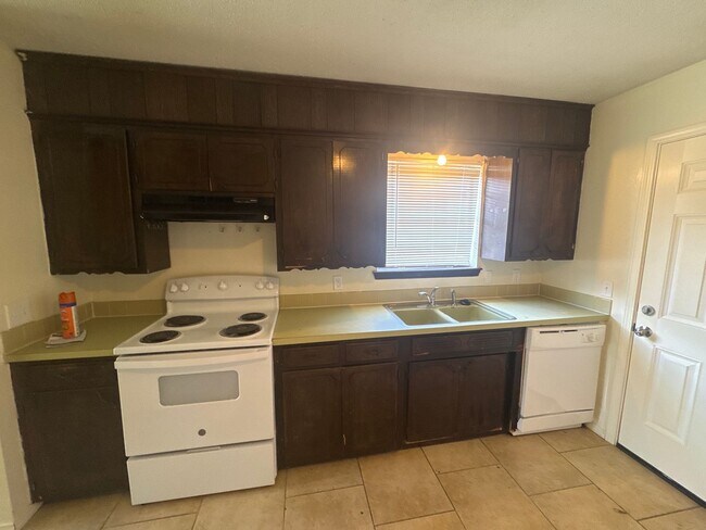 Building Photo - 3014/3016 S. 39TH DUPLEX