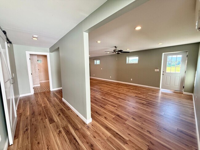 Building Photo - 272 Lauren Tice Rd