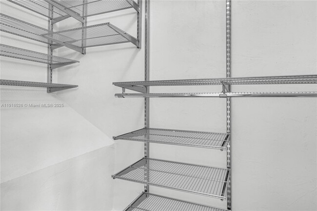 Building Photo - 9823 SW 93rd Terrace