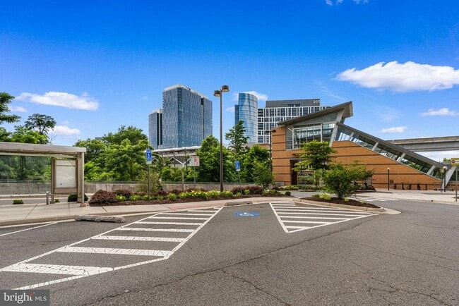 Building Photo - 7721 Tremayne Pl