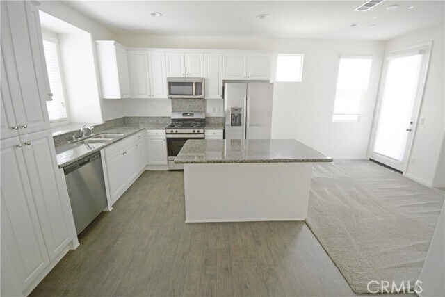 Building Photo - 16171 Paddock Ave
