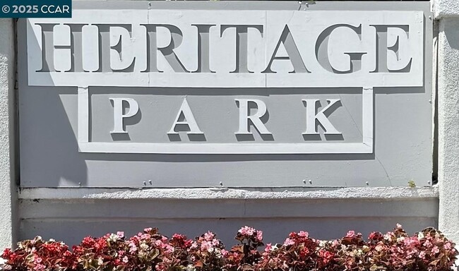Building Photo - 117 Heritage Park Dr