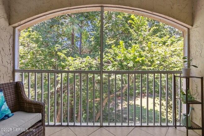 Building Photo - 160 Veracruz Dr