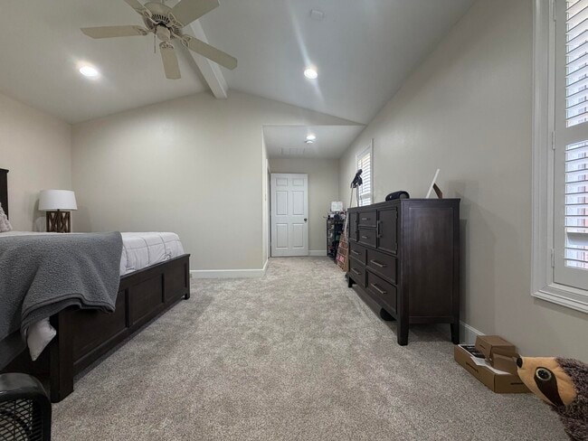 Building Photo - 4103 101st St