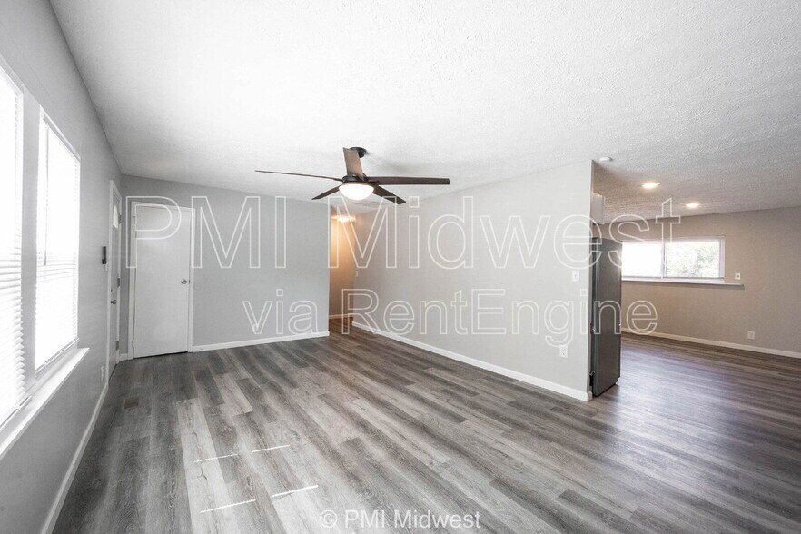 Building Photo - 4350 Dubarry Rd