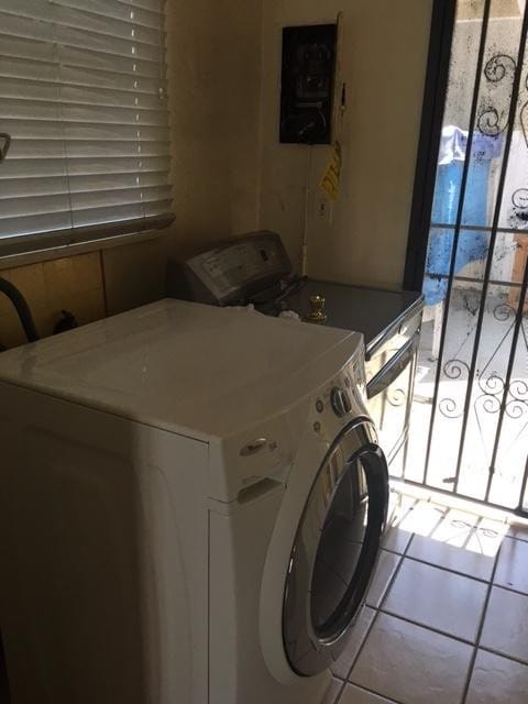 Building Photo - 4026 Ingraham St